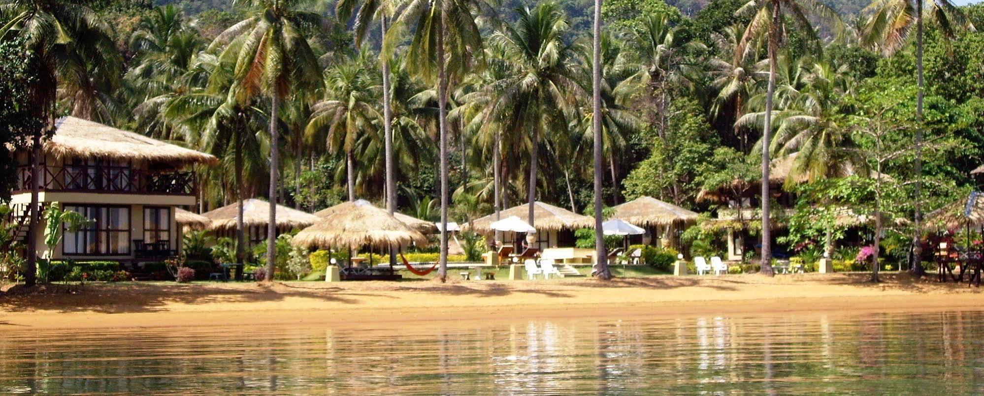 Amber Sands Beach Resort Koh Chang Exterior photo