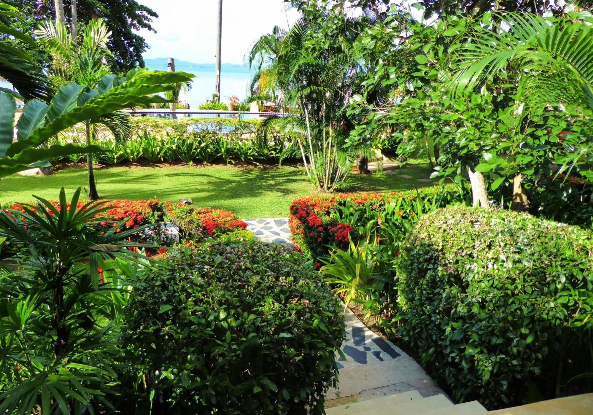 Amber Sands Beach Resort Koh Chang Exterior photo