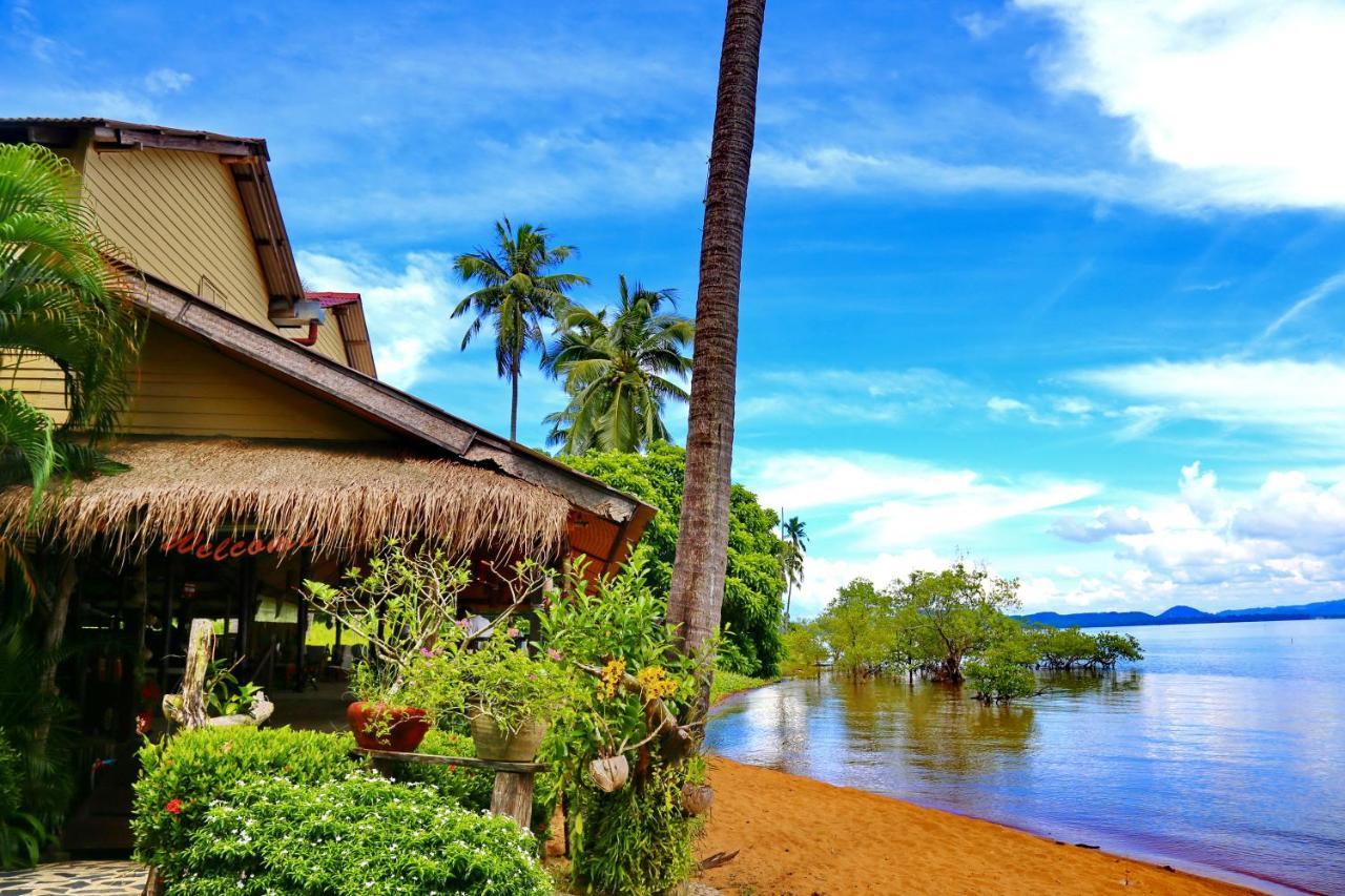 Amber Sands Beach Resort Koh Chang Exterior photo